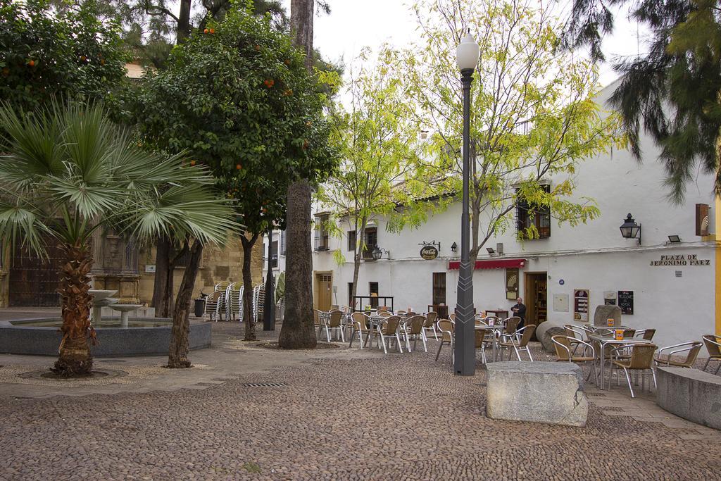 Casa Turistica Patio Cordobes - Parking Privado En La Juderia Apartment Кордоба Екстериор снимка